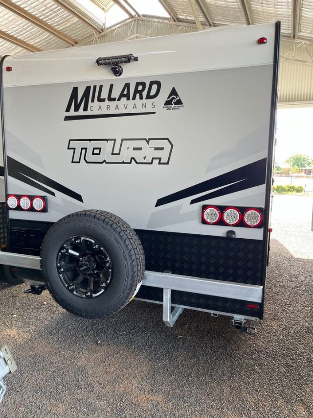 2024 MILLARD TOURA 20'6 - Image 2
