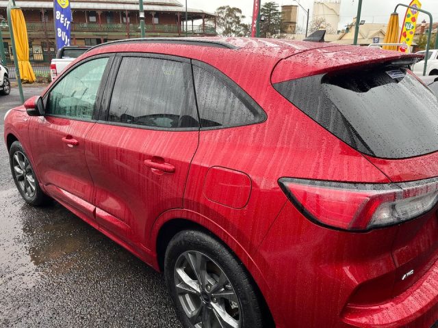 2022 Ford escape - Image 4